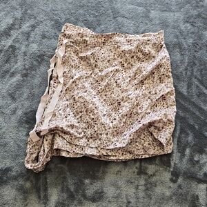 Victoria's Secret 100% Silk Floral Sleep Short Size Largea
